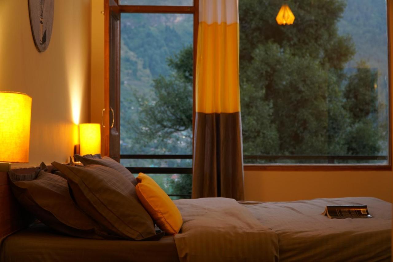 Firefly Hostel Manāli Buitenkant foto