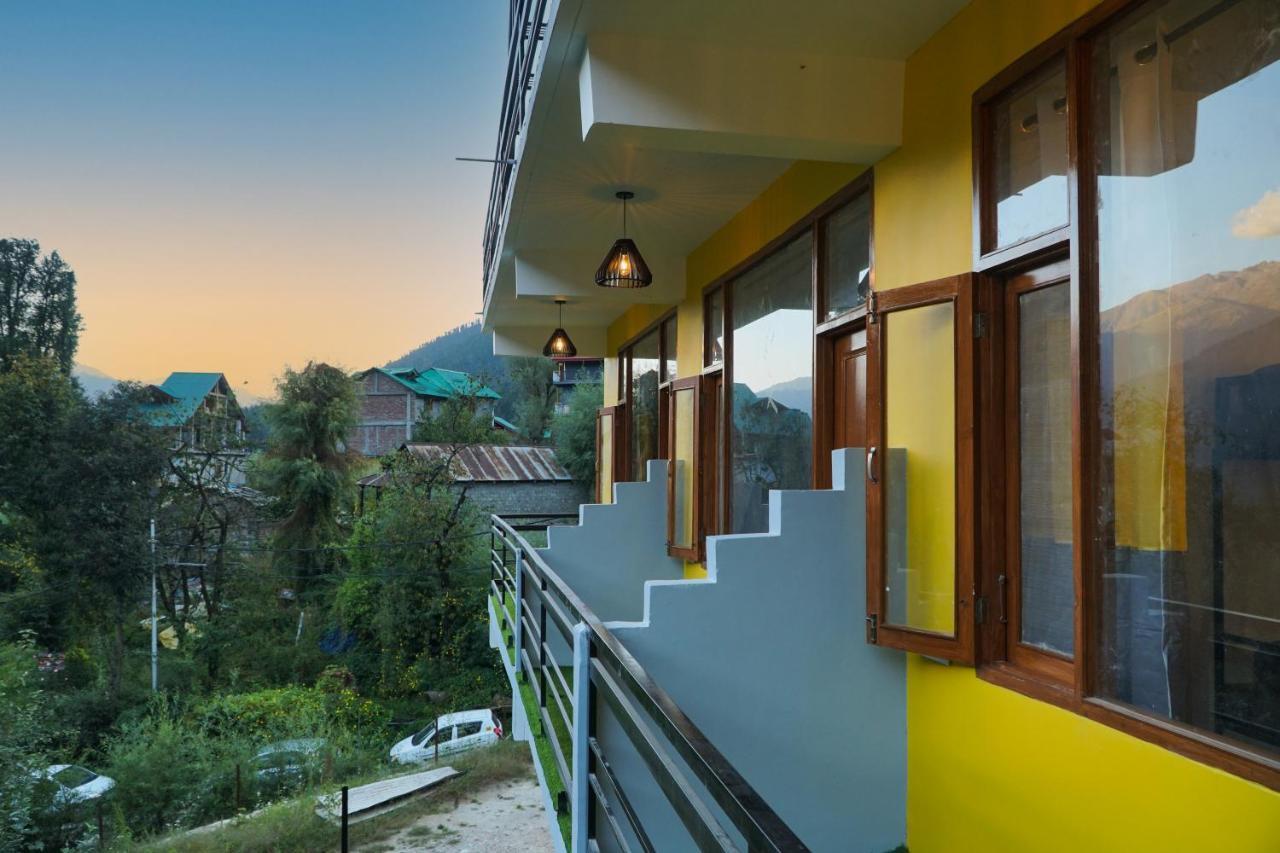 Firefly Hostel Manāli Buitenkant foto